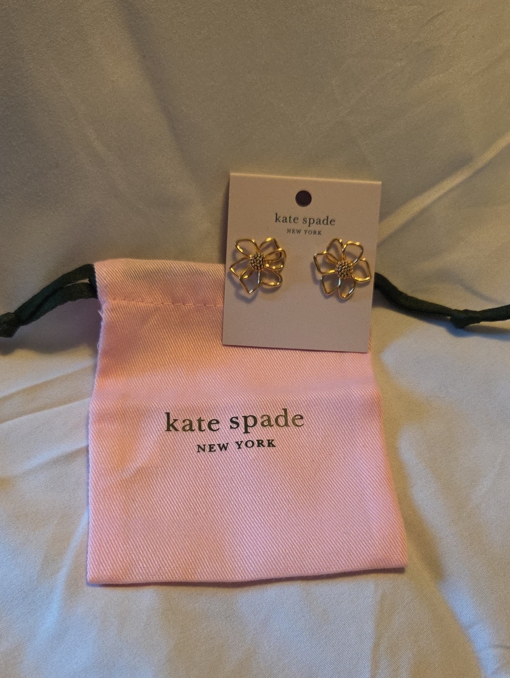 kate spade Gold Tone Floral Outline Stud Earrings with Pink Pouch